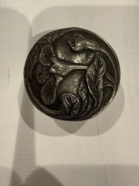 Vintage Pewter Antique-Style Round Metal Decorative Jewelry  with Floral Motif